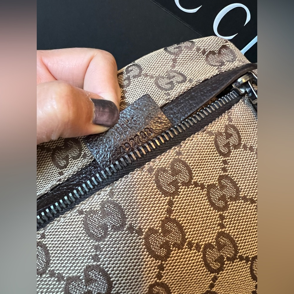 Gucci Belt Bag/ Waist Bag/ Fanny Pack - Picture 12 of 14
